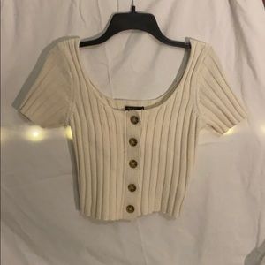 Forever 22 s/m cropped fitting cream top
